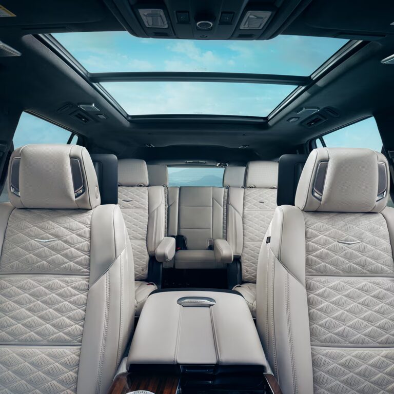 Fleet my25 escalade gallery interior grid seating